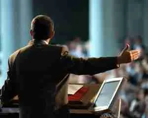 Predica Cristiana. Ocho razones del por qué escuchar predicas cristianas